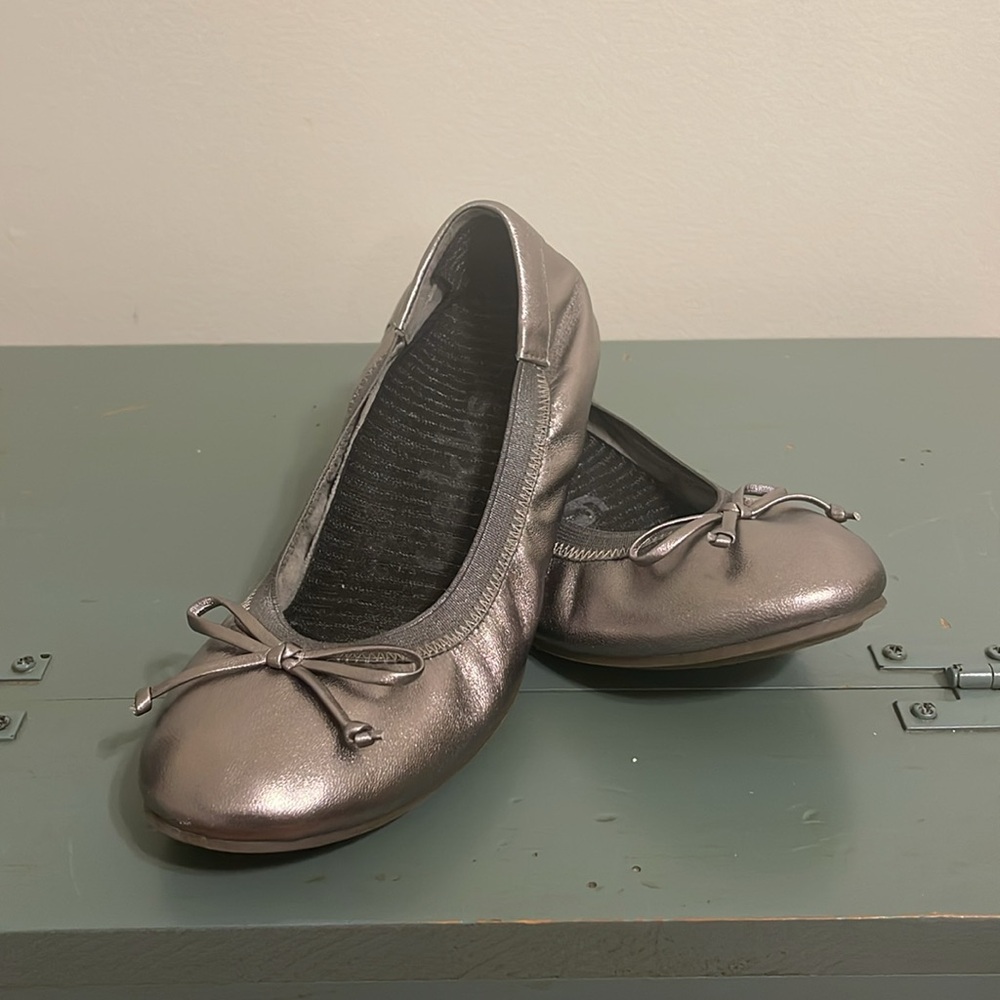 VIONIC Matira Womens Silver Pewter Leather Bow Ballet Flats - Picture 10 of 10